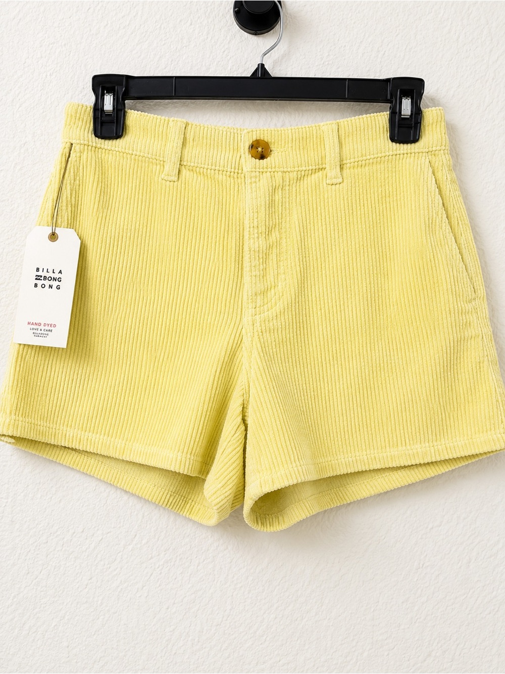 NWT Billabong Free Fall Cord Shorts Women’s Size 28 Yellow Corduroy